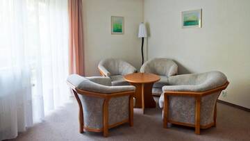 Фото номера Апартаменты (для 2 взрослых) Отель Hotel Kama Park г. Серакув 4
