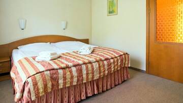 Фото номера Апартаменты (для 2 взрослых) Отель Hotel Kama Park г. Серакув 7