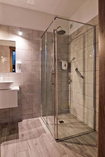 Фото номера Коттедж с 1 спальней Отель Hotel Kama Park г. Серакув 2